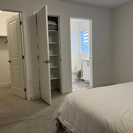 Ottawa Airport Guesthouse المظهر الخارجي الصورة