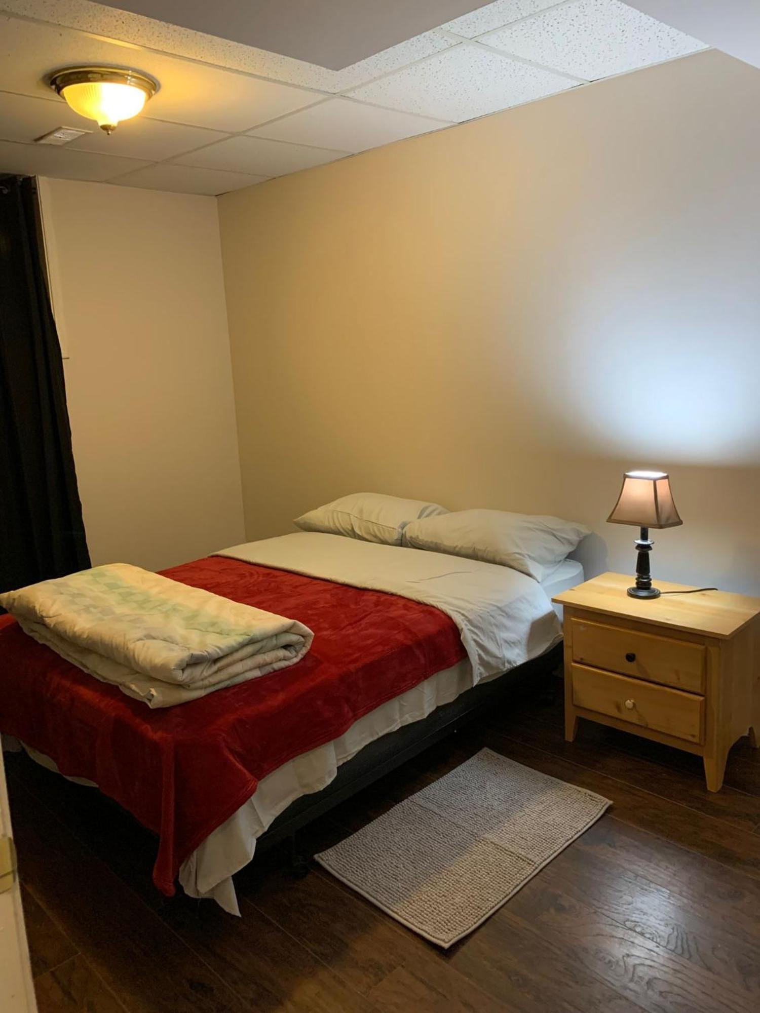 Ottawa Airport Guesthouse المظهر الخارجي الصورة